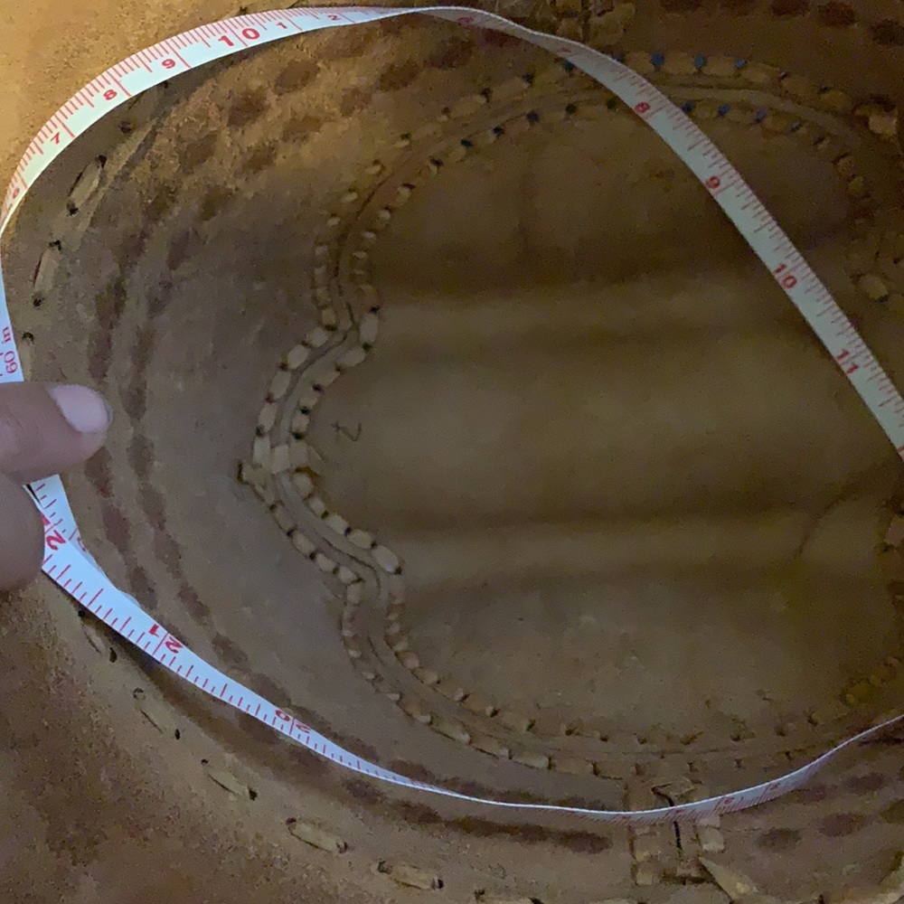 leather hat, in perfect condition. - Picture 5 of 5